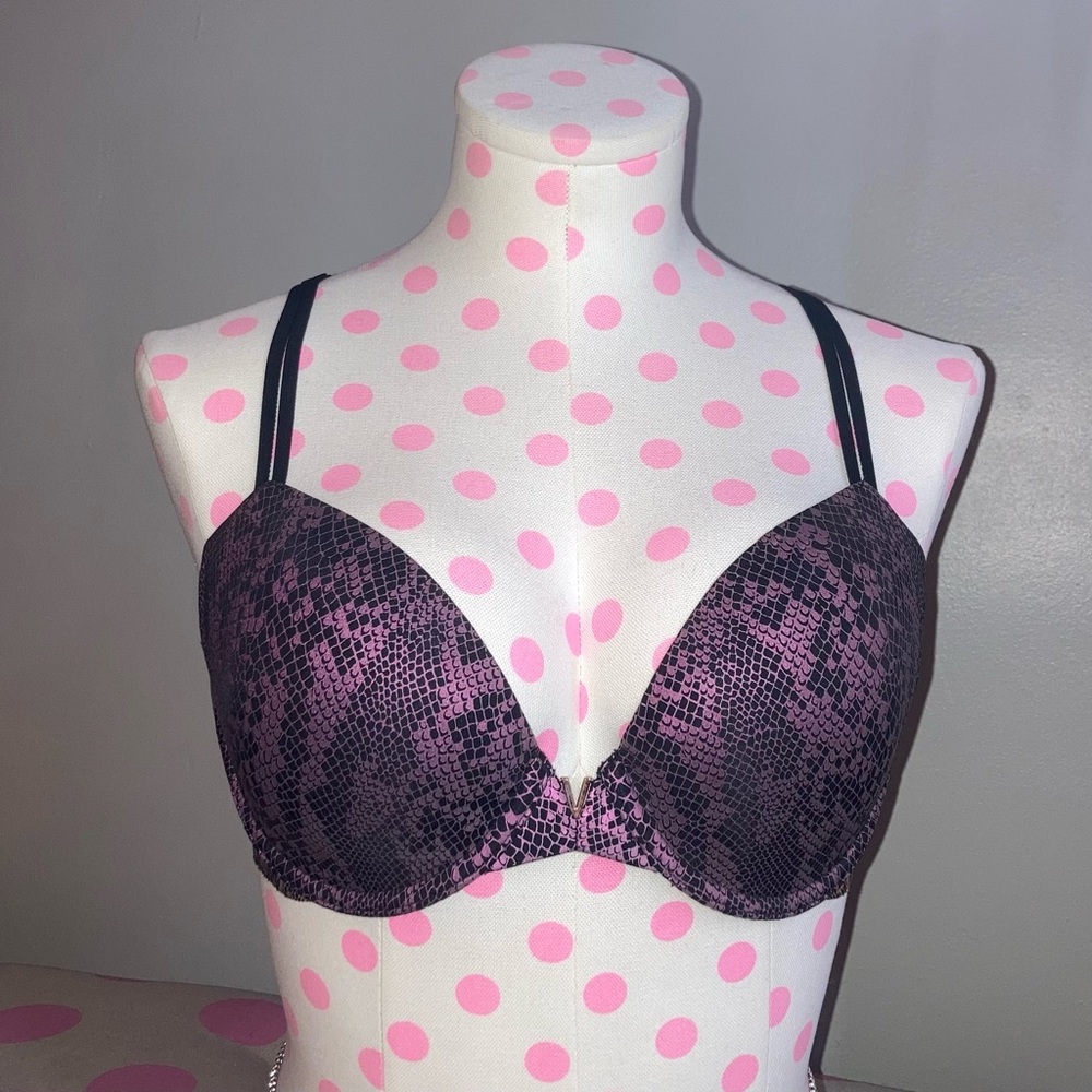 Victoria’s Secret Sexy Illusions Lined Demi Bra in Iridescent Snakeskin size 36C